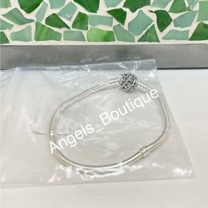 New DISNEY, TINKER BELL CLASP BRACELET